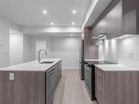 Brand New Surrey Central 2 Bed 2 Bath