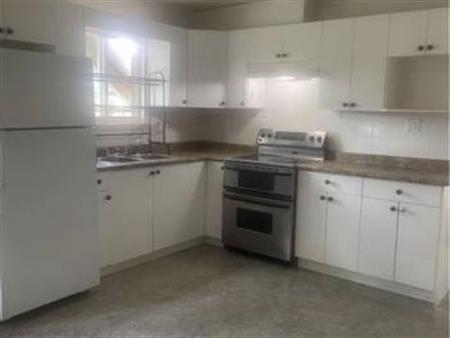 2 Bedroom 1 Bath Suite for rent