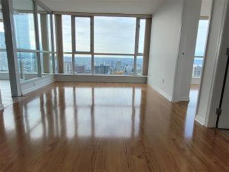 1 Bedroom-633ft2-Spacious 1 bed, Unfurnished (3403)