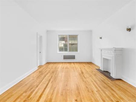 Spacious 2 Bedroom / Cote des Neiges