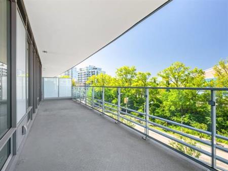 2 River Green-Luxury Spacious 2 Bdrm-Rent with the Best Amenities!!