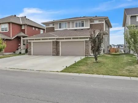 3 Bed House Walk-in distance to School, Lake, Transit & Playground | 32 Saddlelake Terrace, Calgary