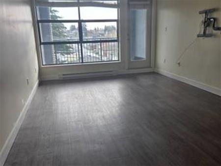 Pet Friendly Unfurnished Studio with Balcony (6638 Main Street)