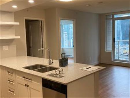 Elevator, Pet-Free, 1/bd 1/ba