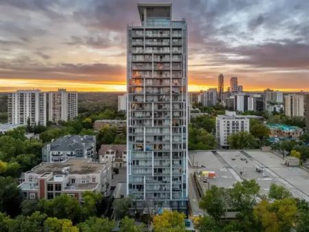 The View | 9922 111 Street NW, Edmonton