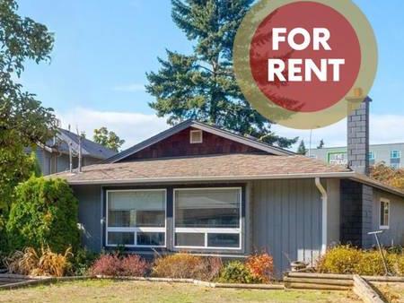 FURNISHED RANCHER IN LANGFORD