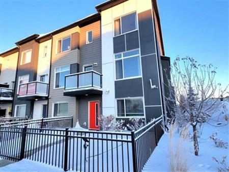 804 Welsh Dr SW - 10 | 804 Welsh Dr SW, Edmonton