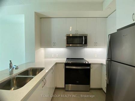 Yonge/Sheppard-New, Bright 1Bdrm+Den 1Bath