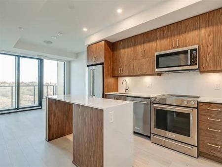 Brand New Never Lived in 2 Bed Condo in Oakville