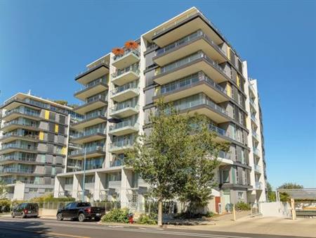 8th floor 2 bed, 2 bath at Dockside Green with ocean views