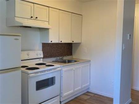 1 bedroom avail $1400 All utilities included Jan 1