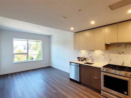 Luxury One Year New 1 Bed 1 Den 1 Bath AC Condo @ Burquitlam