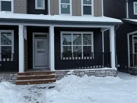 Cozy and newly built 3 bedroom house | 1 - Legacy Pass SE, Calgary