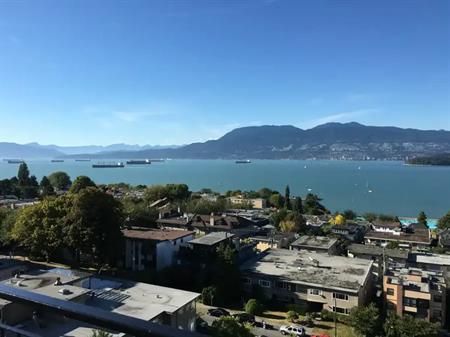 Kitsilano Highrise Apartment | 2323 West 2nd Avenue, Vancouver