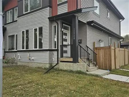 Welcome to this beautiful Calder 4 bedroom, 2.5 bath-Main floor house for rent. | 12846 123 Street Northwest, Edmonton