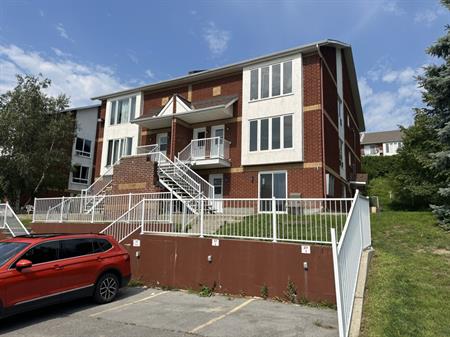 Appartement 1 CAC à Gatineau