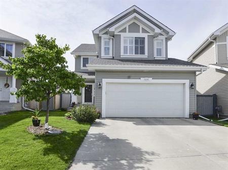 $750 Bedroom Utilities Included in Spacious Home in Summerside with Lake Access! | 8309 14 Ave SW, Edmonton