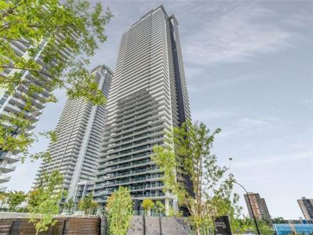 Lougheed Town Centre New 3B2B Condo for Rent