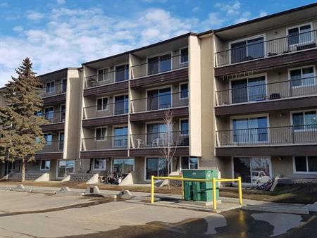 Capital Place - 4505 137 Avenue NorthWest | 4505 137 Avenue NorthWest, Edmonton