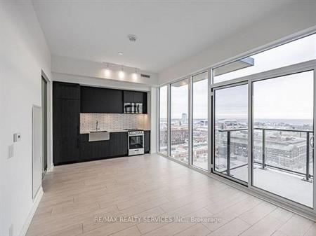 CORNER UNIT LIBERTY VILLAGE 2 BEDS 2 BATHS