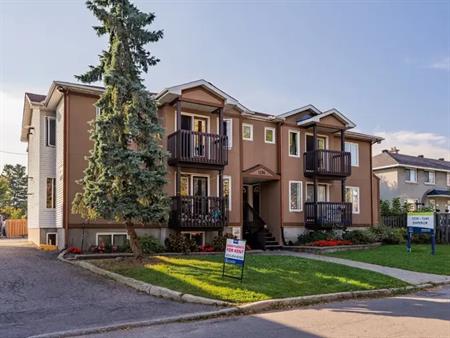 Arbor Village - 1230-1240 Emperor | 1240 Emperor Ave, Ottawa