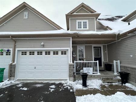 Pet Friendly 4-Bed 3-Bath Townhouse in Desirable West-End Neighborhood