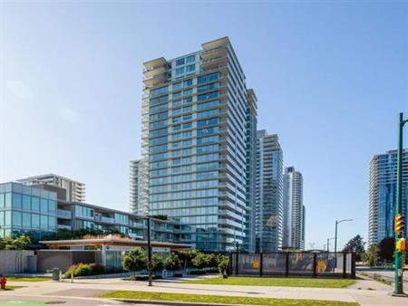 Marine Dr Station MC2, 1bed 1bath 1parking 1locker condo for rent