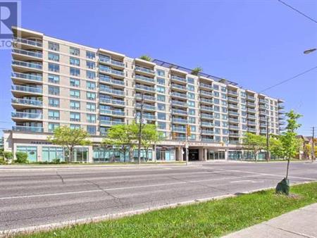 2 Bedroom + 2 Washroom Modern Condo/Renovated/Sheppard West Subway