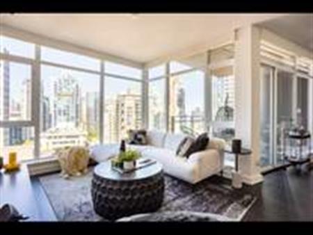 1 Bedroom Yaletown Downtown Condo