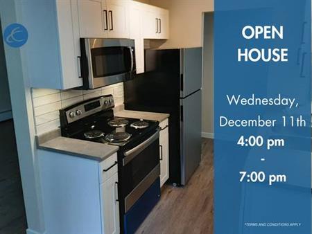 OPEN HOUSE Dec 11th - (4-7pm)Top Floor 2 Bed