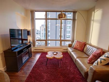 Furnished 2 Beds 2 Baths Downtown. #1104