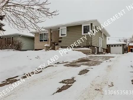 626 17 Ave E | 626 17 Ave E, Regina