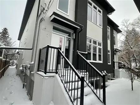 NEW INNER CITY 4 PLEX UNIT | 2 - 913 38 Street Southwest, Calgary