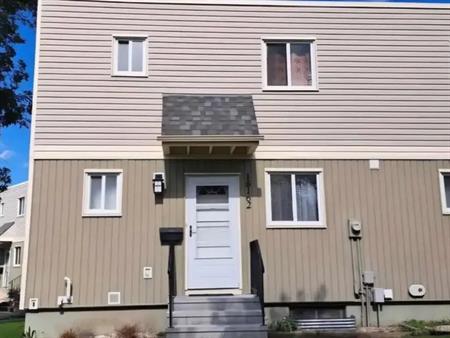 4BED 2.5BATH WITH A DEN HOUSE FOR RENT | 18162 81 Avenue Northwest, Edmonton