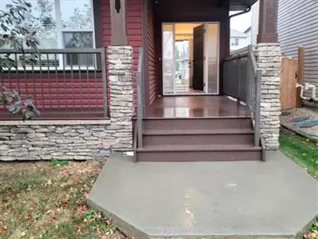 Beautiful 3 bedroom detached house for rent with a double garage | Edmonton