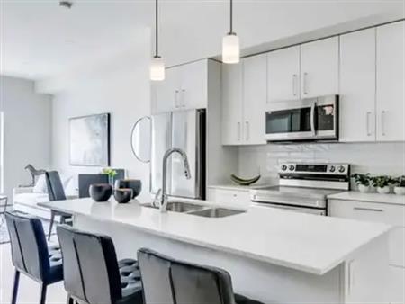 Cozy 1 bedroom downtown! | 2301 - 4850 50 Avenue Southwest, Calgary