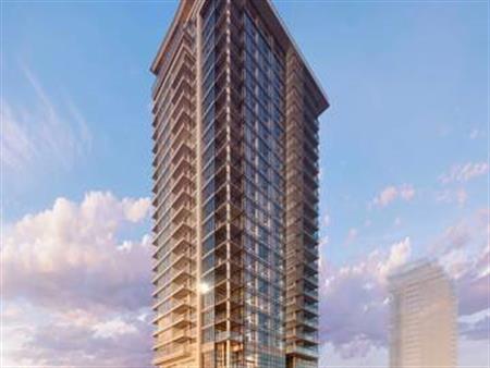 BRAND NEW 1 Bed + Den Spectacular View Skytrain Safeway