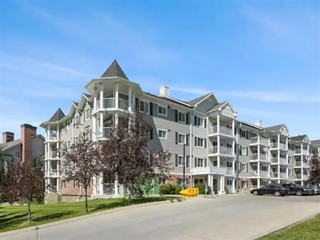 4415 - 31 Country Village Manor NE | 31 Country Village Manor NE, Calgary