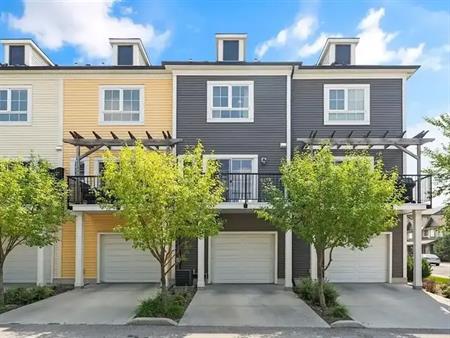 215, copperpond common ,SE, Calgary | Calgary