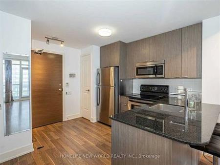 Yonge/Sheppard-Bright Open 1Bdrm 1Bath 1Parking