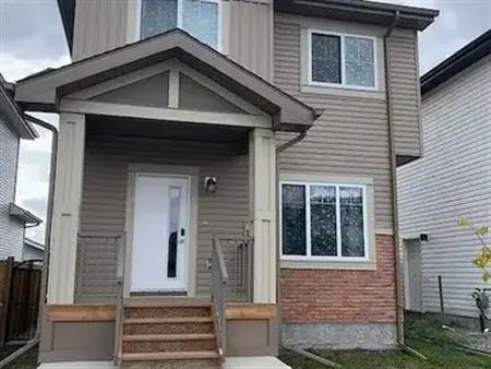 Two Story  3 Bedroom Immaculate Home | 17868 61 Street Northwest, Edmonton