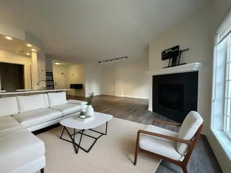 Bright 2 Bed + 2 Bath Condo in Calgary Beltline Area | 206 - 820 15 Avenue Southwest, Calgary