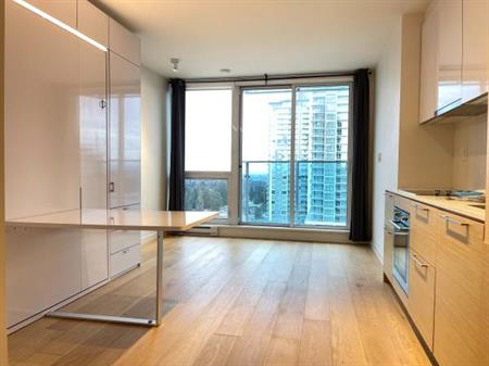 Surrey Central Prime Studio + 1 Bathroom next to SFU - Available Now