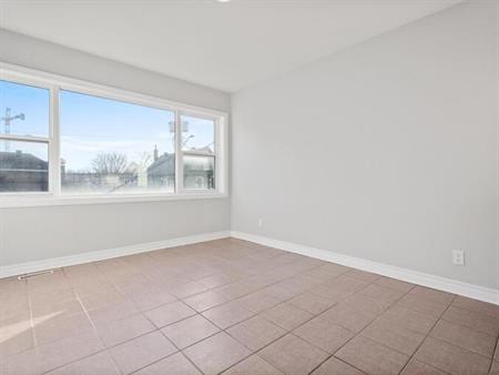 81 Beech - Unit 3 | 81 Beech Street, Ottawa