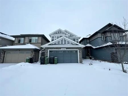 22360 93 Avenue NW | 22360 93 Avenue Northwest, Edmonton