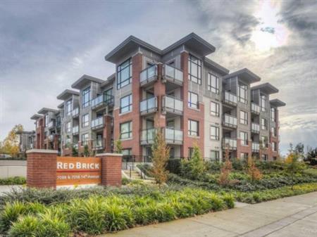 2 Bed/2 Bath + Den Apartment (South Burnaby)