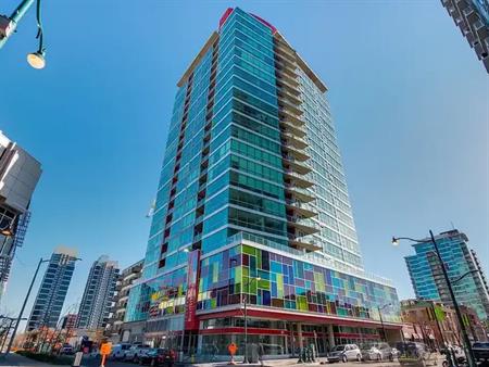 21st Floor! Surround yourself with Glass, 2Bdrm Furnished Suite w/ UG Parking | 135 13 Avenue SW, Calgary