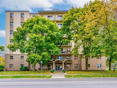 North Park Tower | 325 North Park Street, Brantford