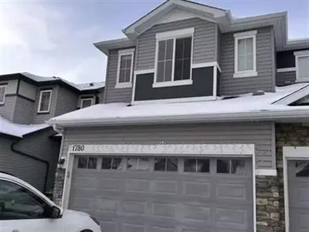 Spacious & Private Full House for Rent in Laurel – Perfect Family Home! | 1780 28 Street Northwest, Edmonton