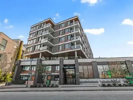 Spacious furnished one-Bedroom Condo in the Heart of Vancouver | 210 East 5th Avenue, Vancouver